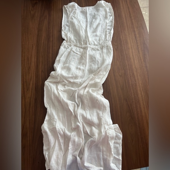 L*Space Textured Cream from slit cover up - Picture 2 of 3